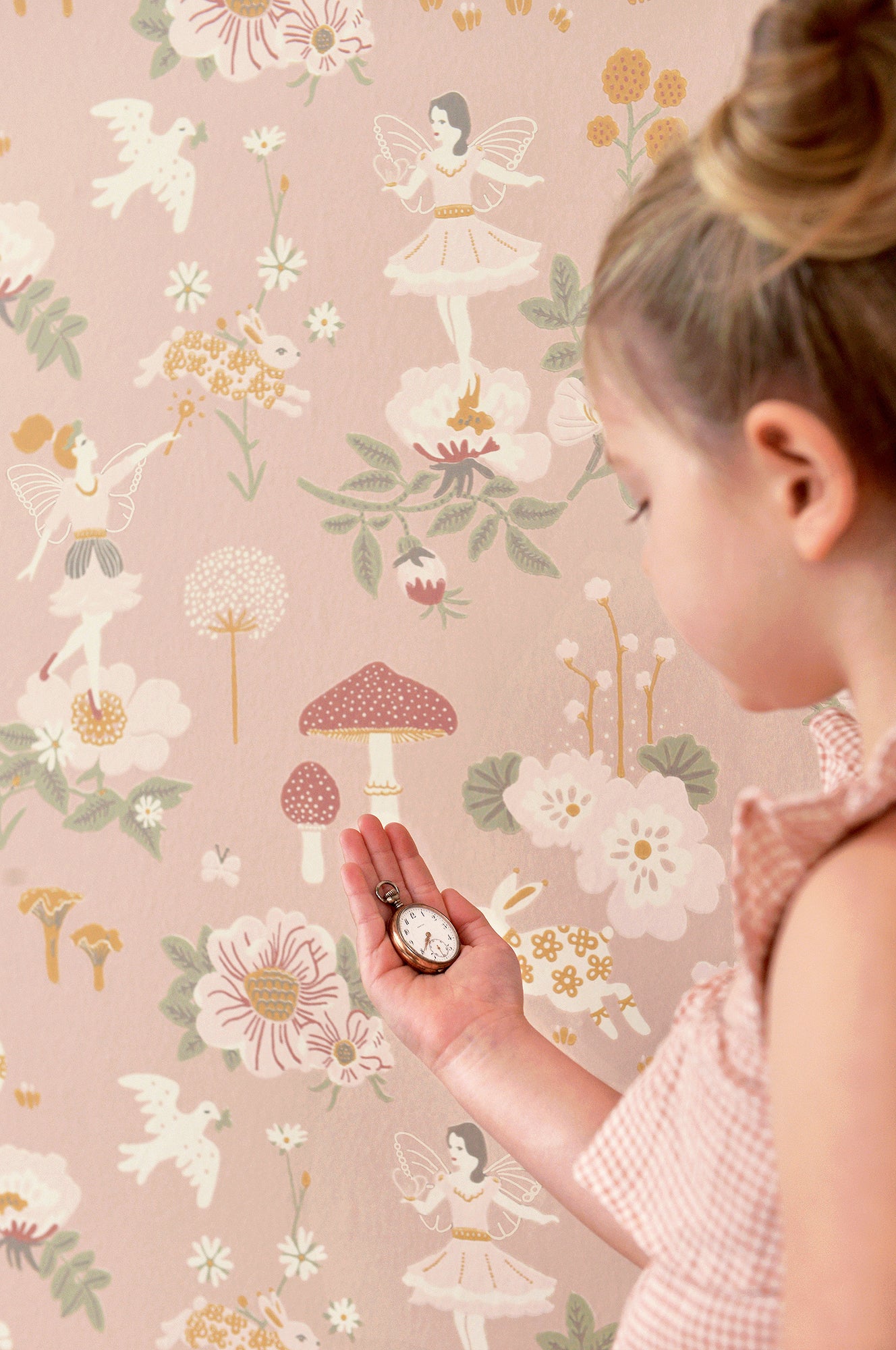 Old Garden Dusty Rose Wallpaper - Majvillan