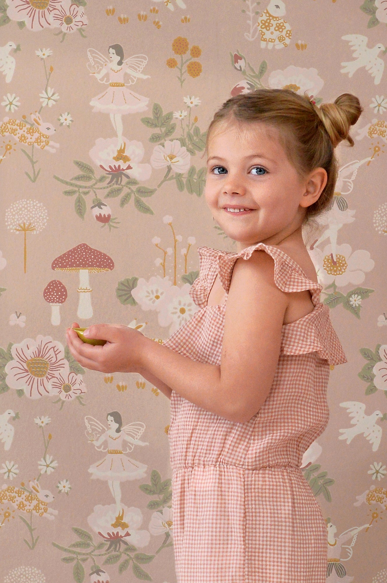 Old Garden Dusty Rose Wallpaper - Majvillan