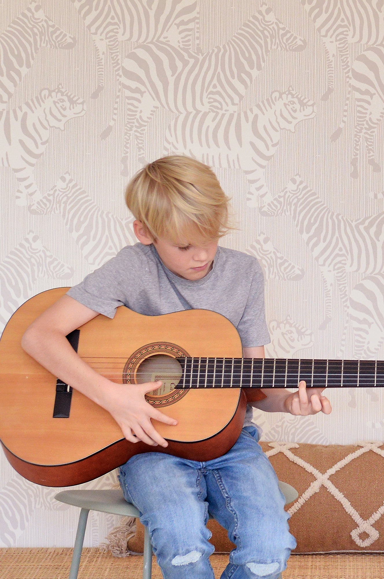 Safari Stripes Warm Grey Wallpaper - Majvillan