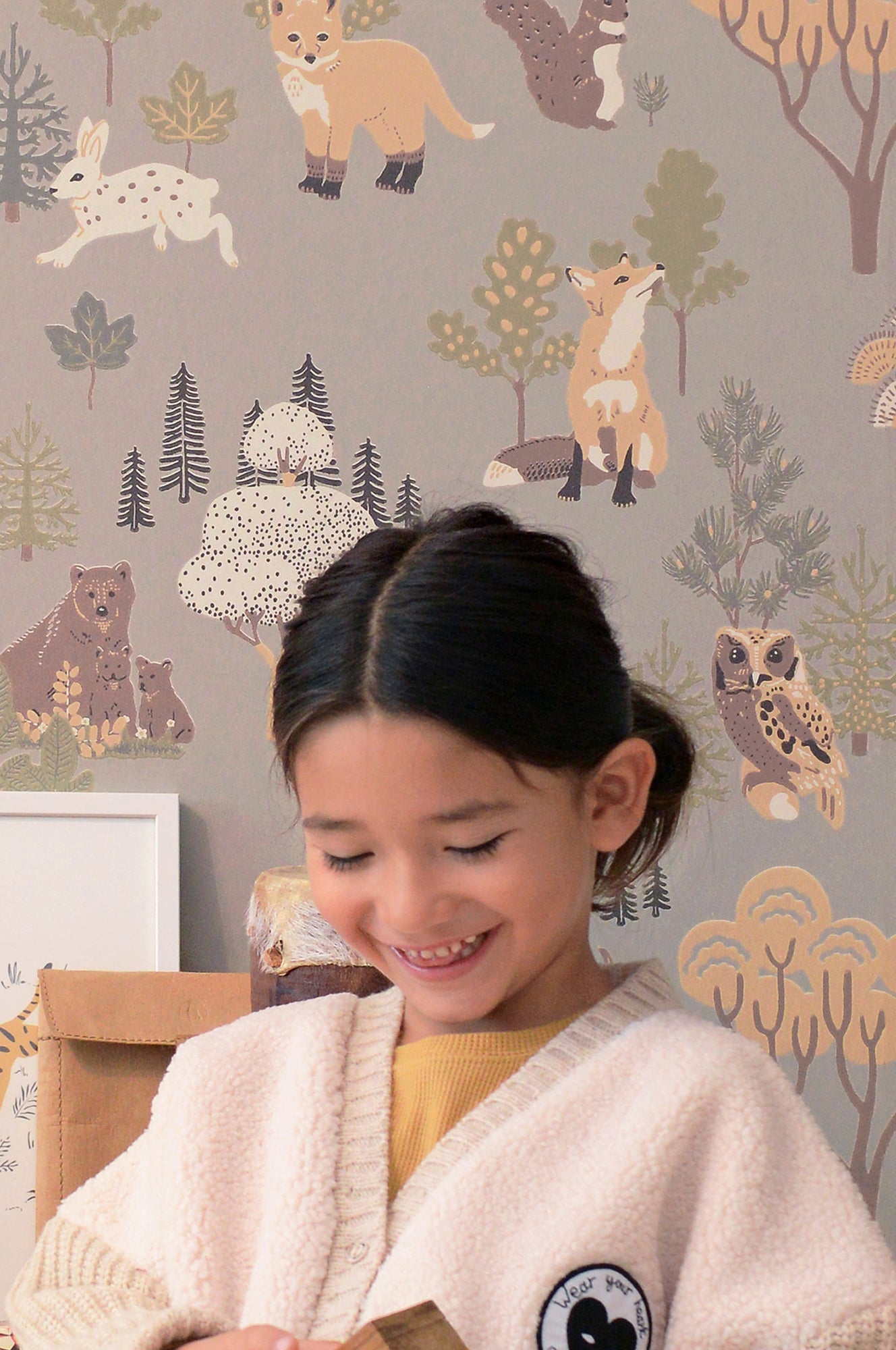 Deep Forest Mystic Grey Wallpaper - Majvillan