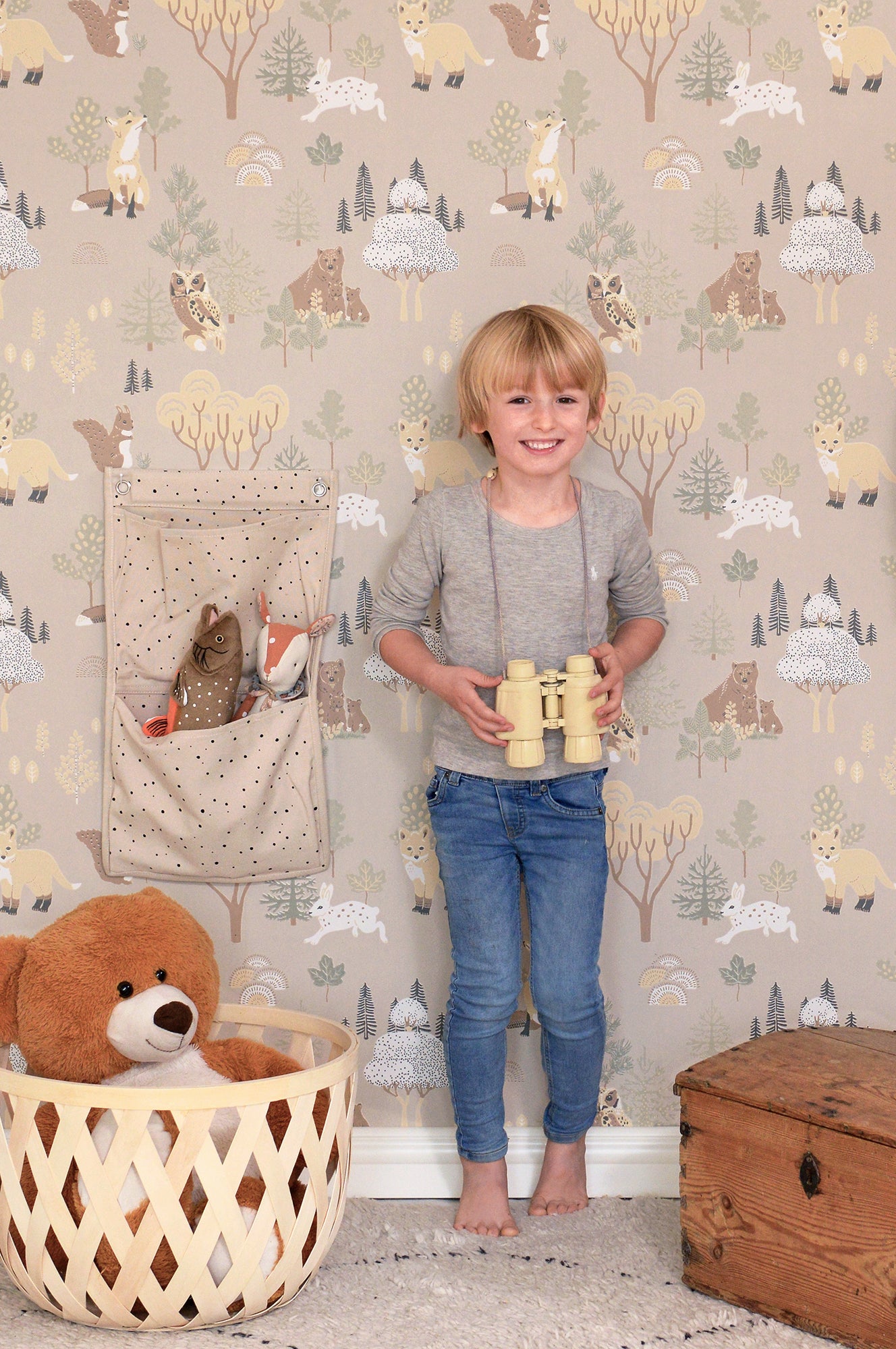 Deep Forest Soft Beige Wallpaper - Majvillan