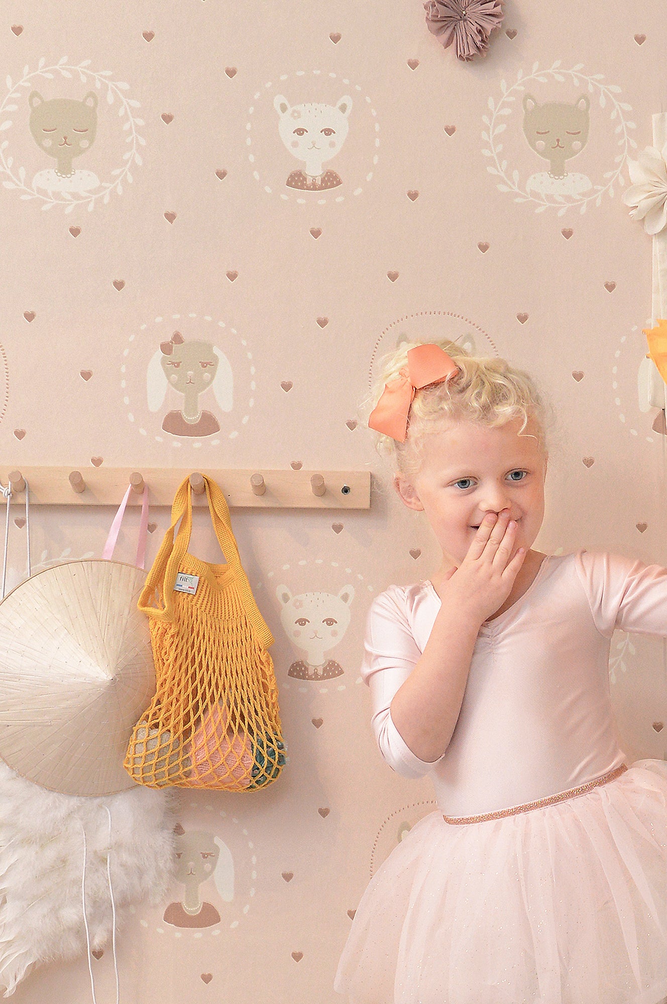 Hearts Dusty Warm Pink Wallpaper - Majvillan