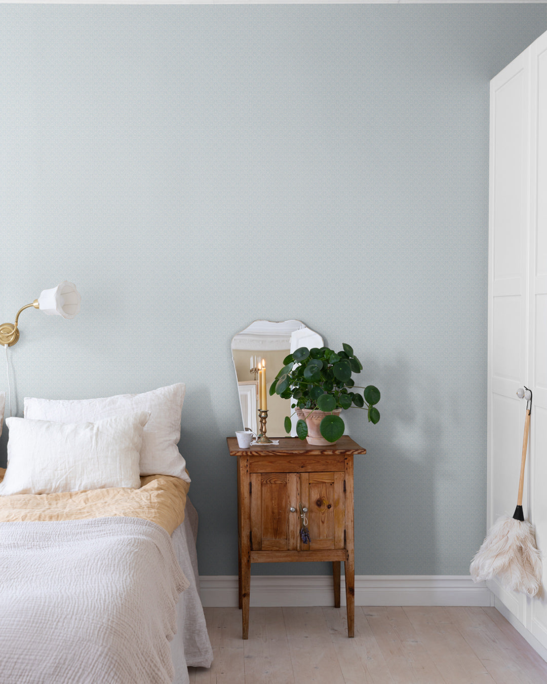 15918 - Athena Wallpaper - Blue - Midbec