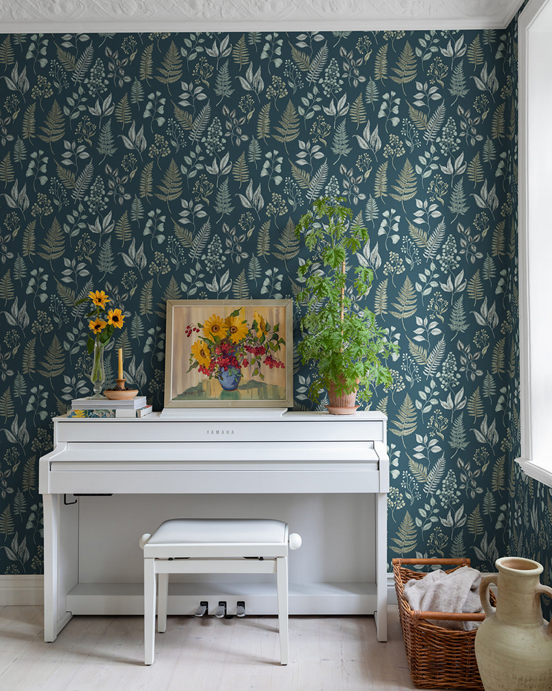 15933 - Betula Wallpaper - Dark Blue - Midbec