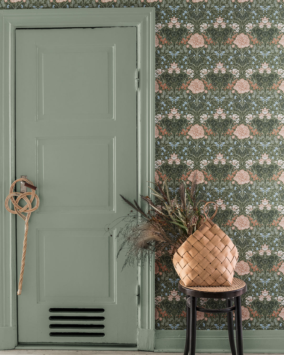 28019 - Sarah Wallpaper - Green - Midbec