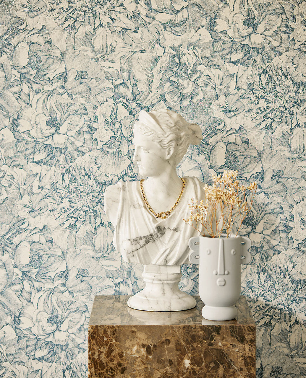 307343 - Museum Flowers Wallpaper - Blue - Eijffinger