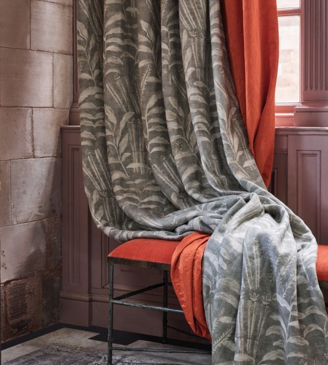 High Clere Fabric - Gray - Zoffany