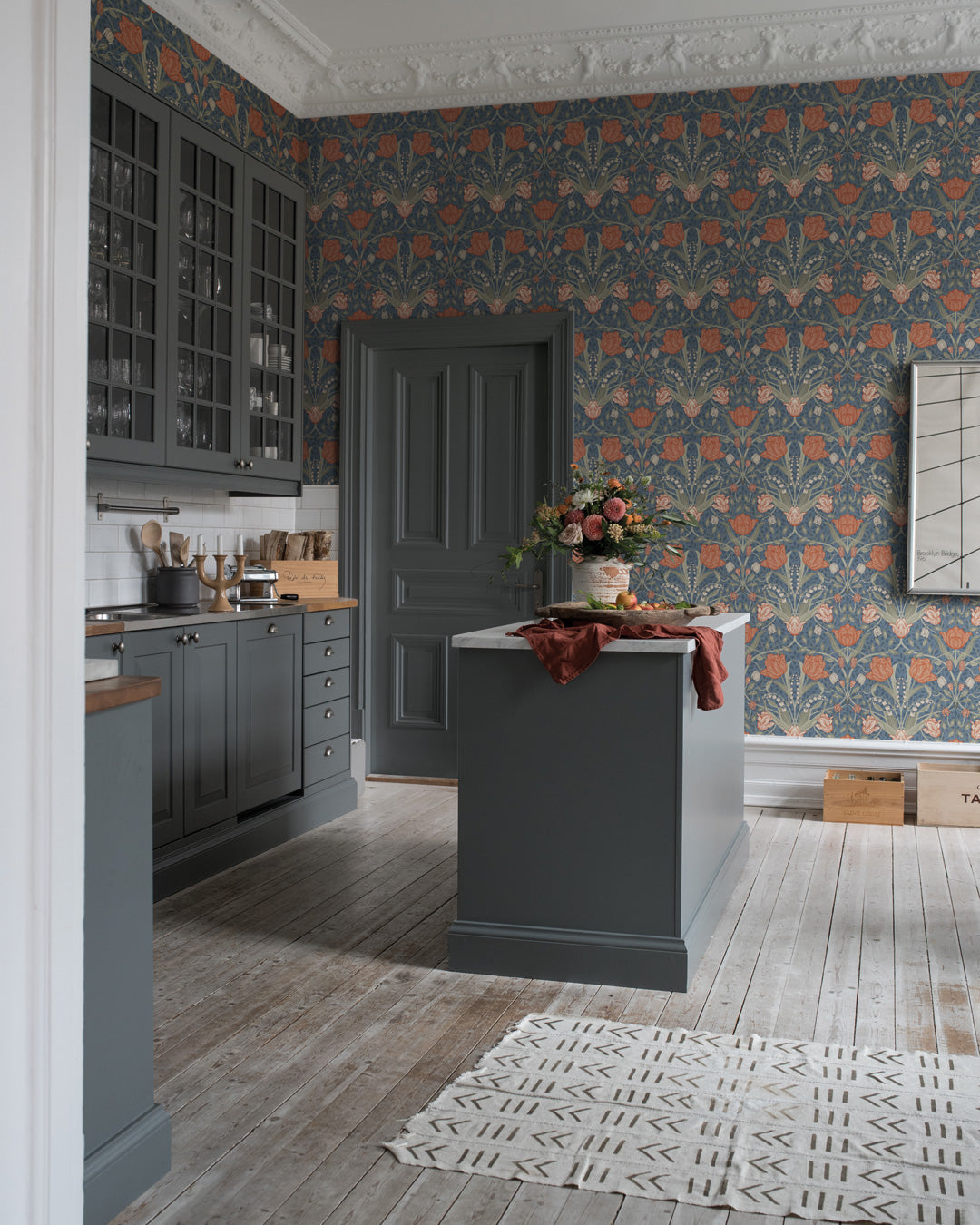 33009 - Filippa Wallpaper - Blue - Midbec