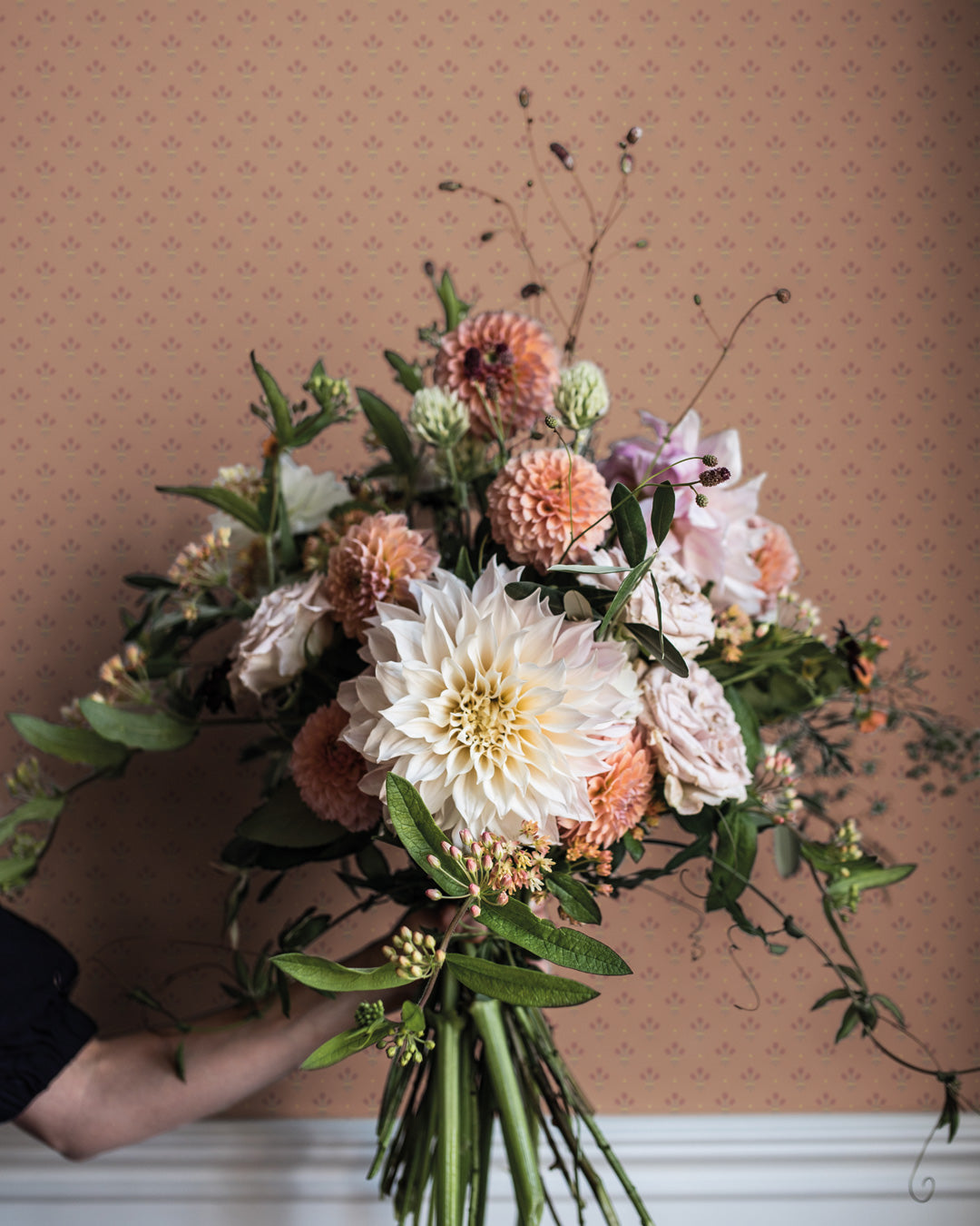 33028 - Lilja Wallpaper - Rust Red - Midbec