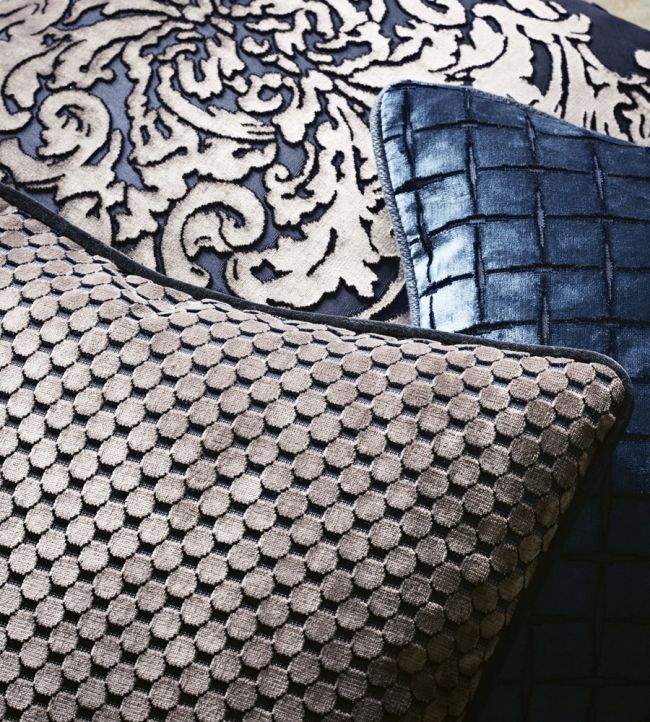 Tespi Spot Fabric - Gray - Zoffany