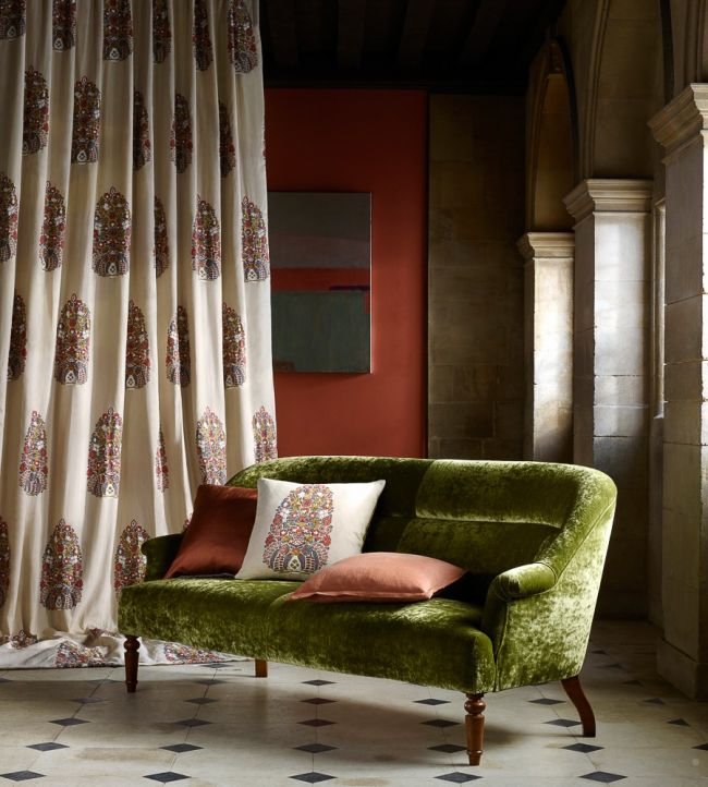 Boleyn Fabric - Pink - Zoffany