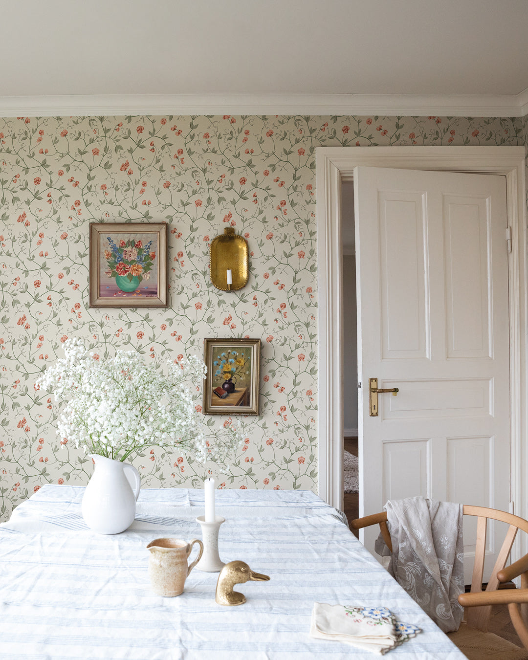 39032 - Juliet Wallpaper - White - Midbec