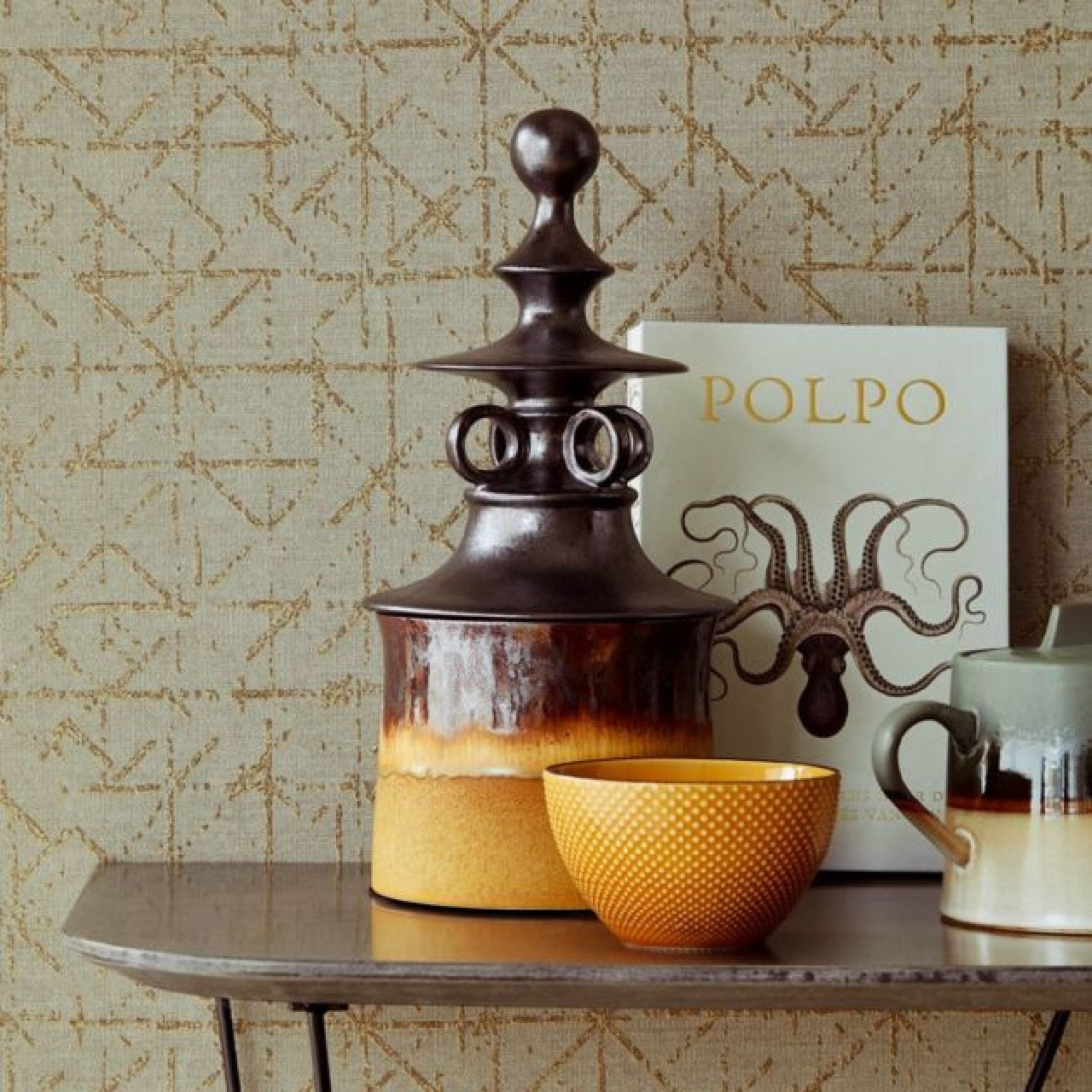 394530 - Geometric Sketch Topaz Wallpaper - Beige / Grey - Eijffinger