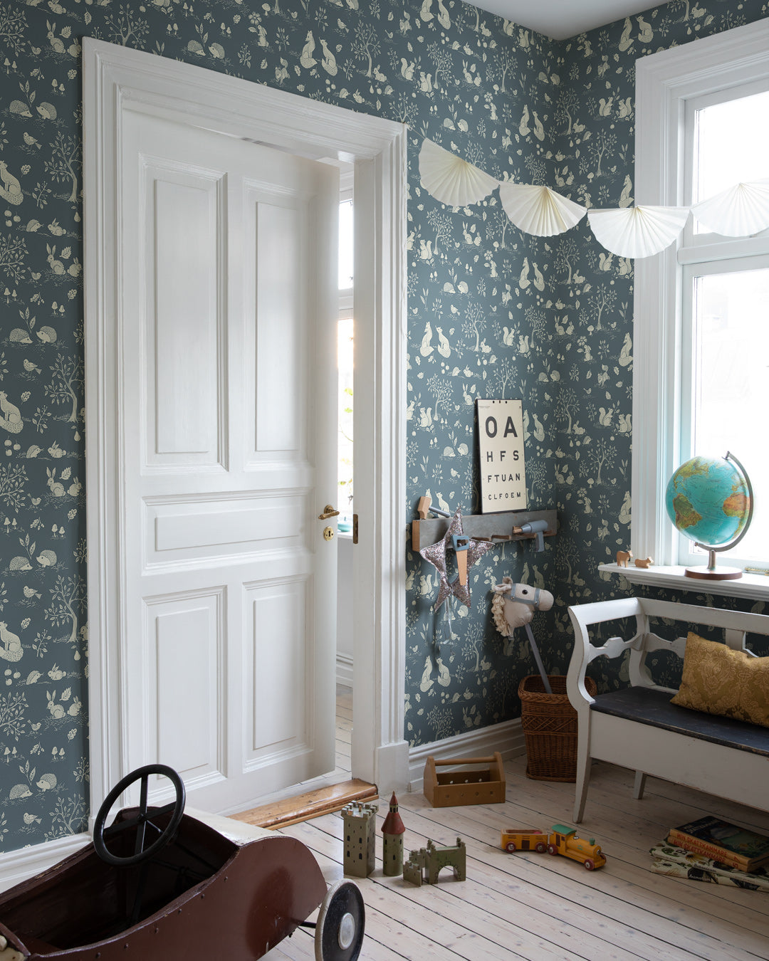 44129 - Ivar Wallpaper - Blue - Midbec