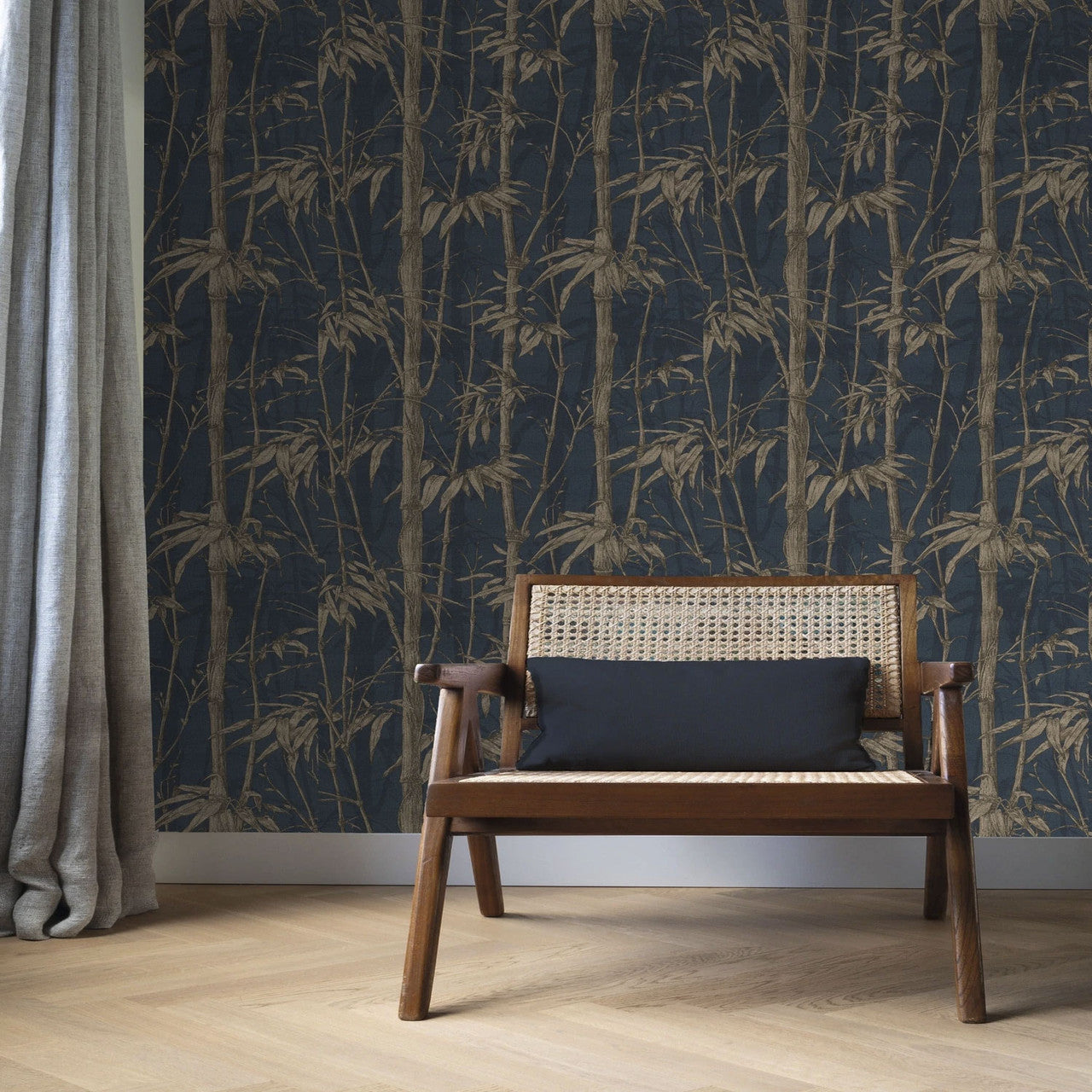 484892 - Florentine Bamboo Wallpaper - Navy Blue & Gold - Rasch