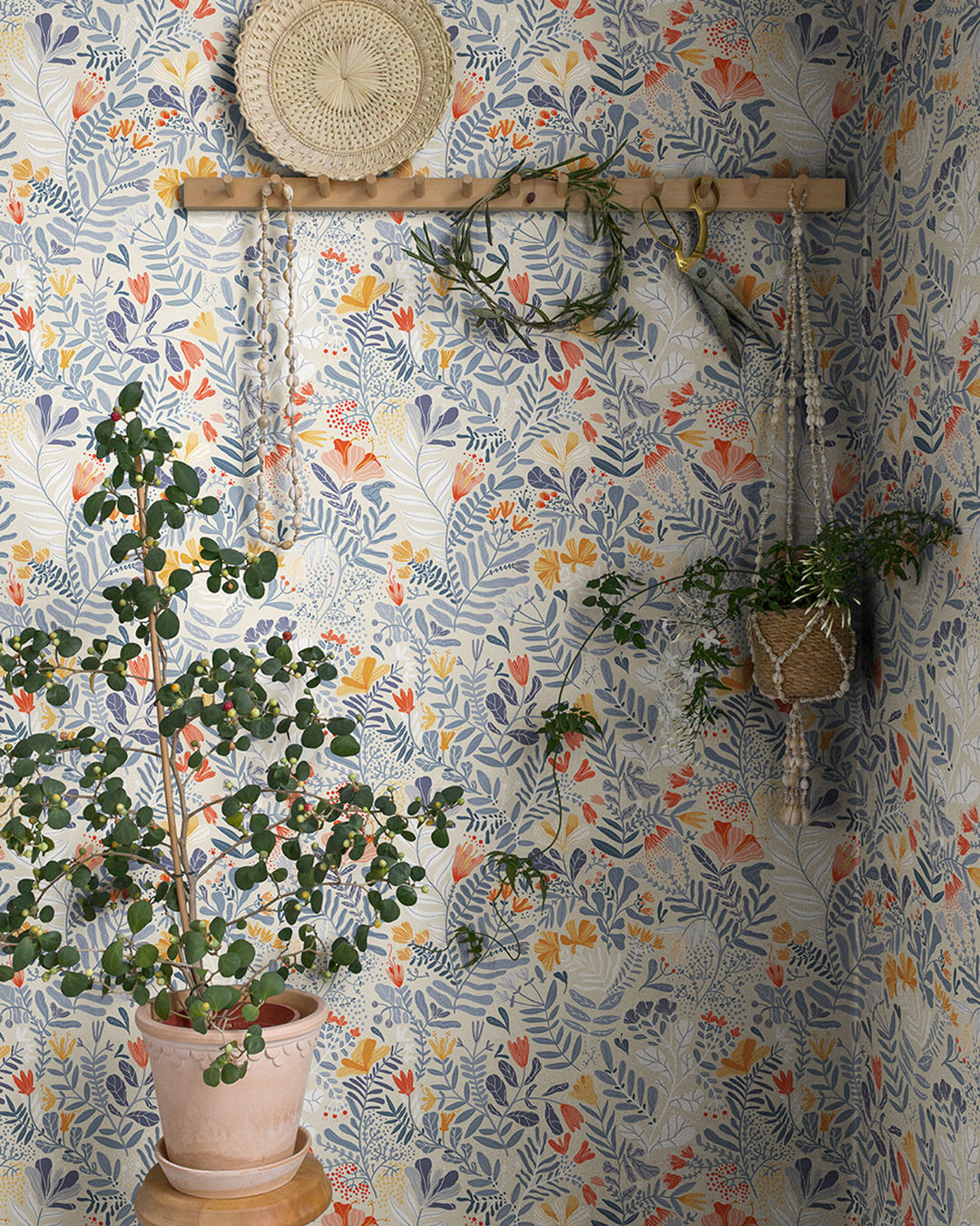 55013 - Brittsommar Wallpaper - Light Blue - Midbec