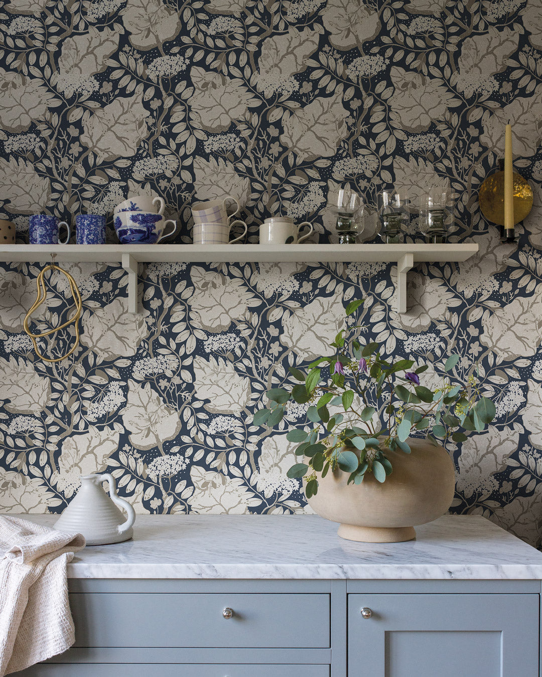 55027 - Ulla Britt Wallpaper - Midnight Blue - Midbec