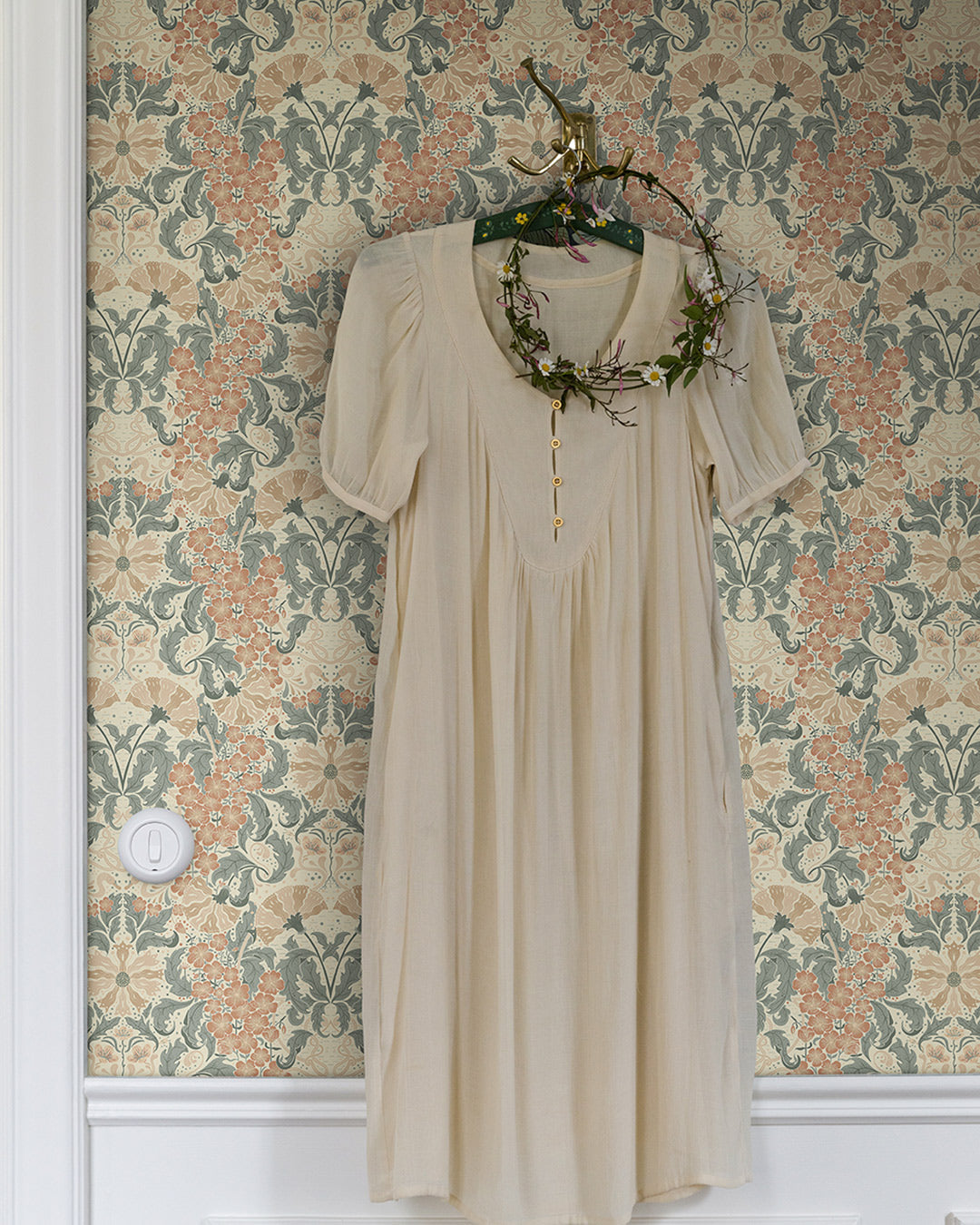 83116 - Ojvind Wallpaper - Cream - Midbec