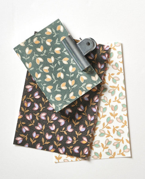 Darwin Tulip Room Wallpaper - Multicolor