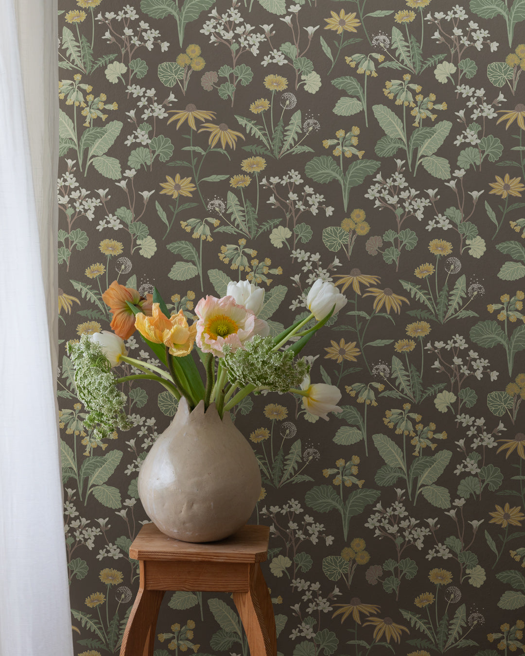 92133 - Magdalena Wallpaper - Dark Brown - Midbec