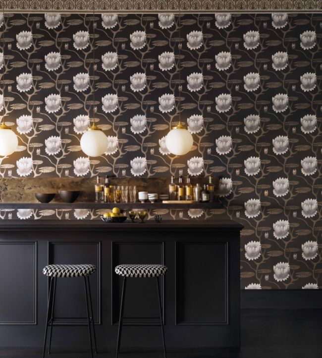 Summer Lily Wallpaper - White & Metallic Gilver on Charcoal - 95/4026