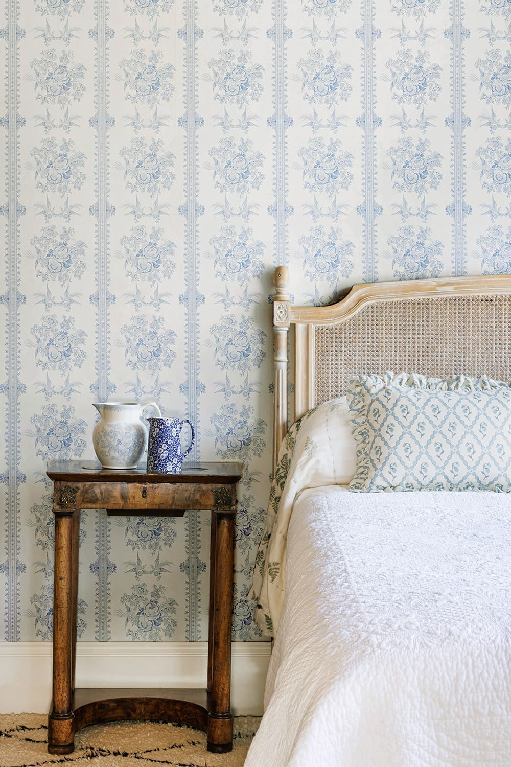 Asiatic Pheasant Wallpaper - China Blue - BG2900202 - Barneby Gates