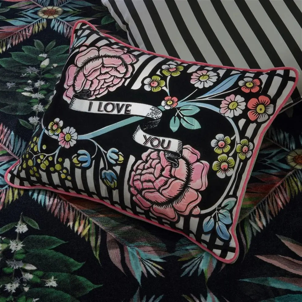 In Love Multicolore Room Cushion
