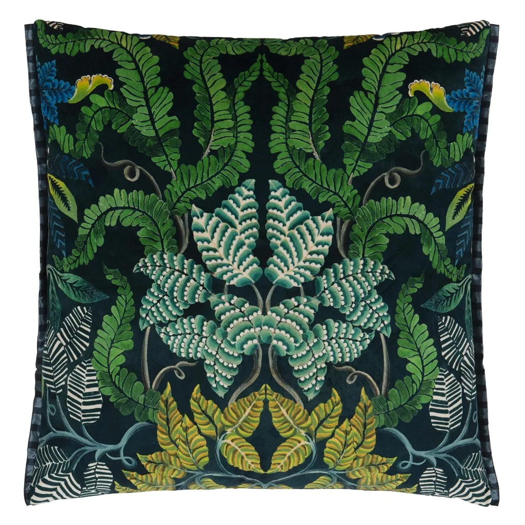 Brocart Decoratif Velours Noir Cushion - Designers Guild