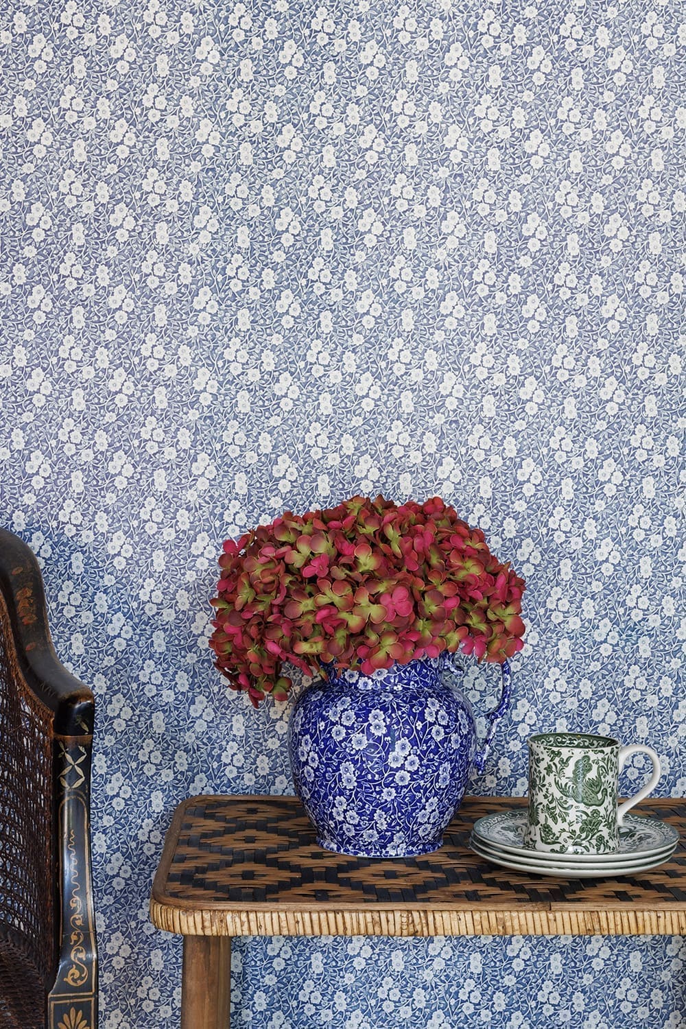 Calico Wallpaper - Navy - BG2900101 - Barneby Gates