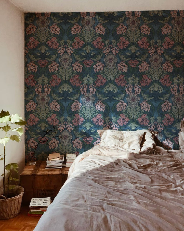 Cecilia Wallpaper - Ink - Summer Gray
