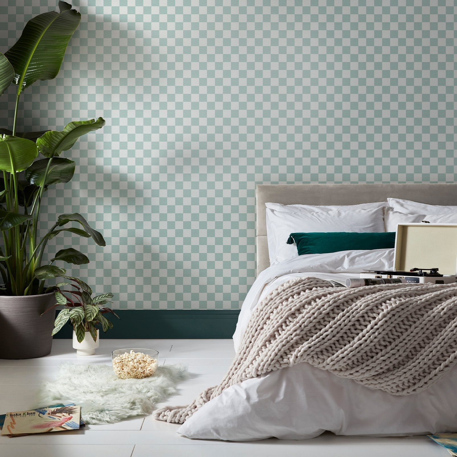 Check Me Out Wallpaper - Mint - Envy