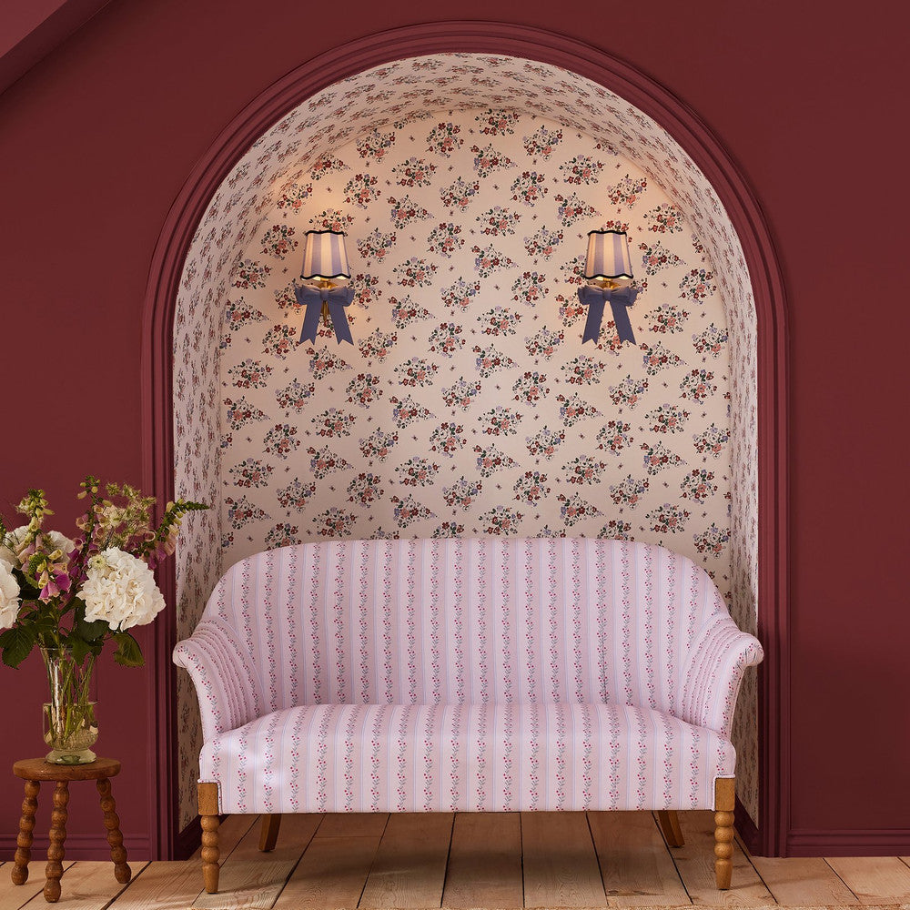 Clifton Floral Wallpaper - Cream - 125509 - Cath Kidston