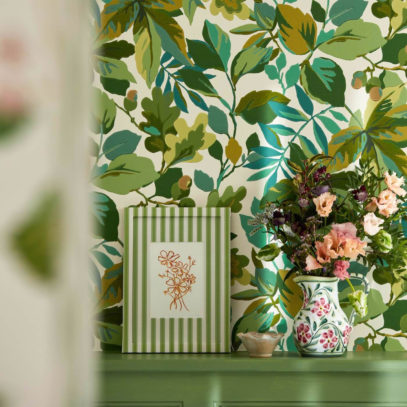 Robin's Wood Wallpaper - Botanical Green - DABW217223