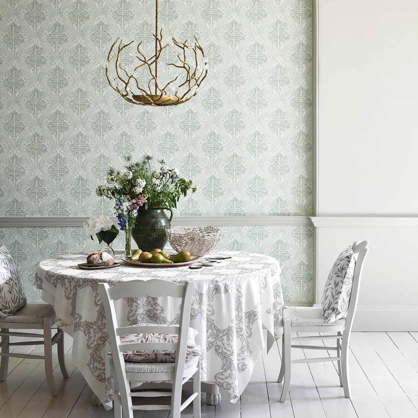 Lerena Wallpaper - Ivory - DDAM216397