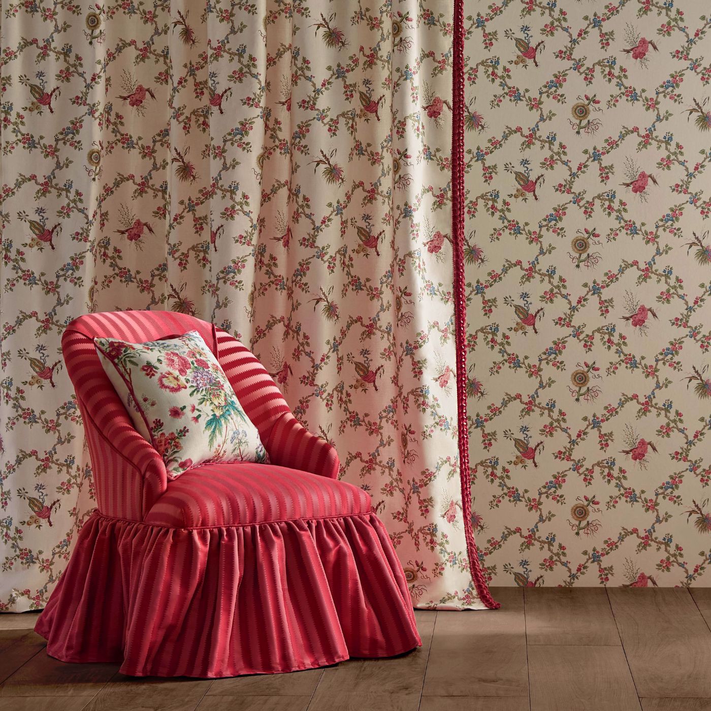 Lakeland Paradis Carmine Fabric - Pink - Sanderson