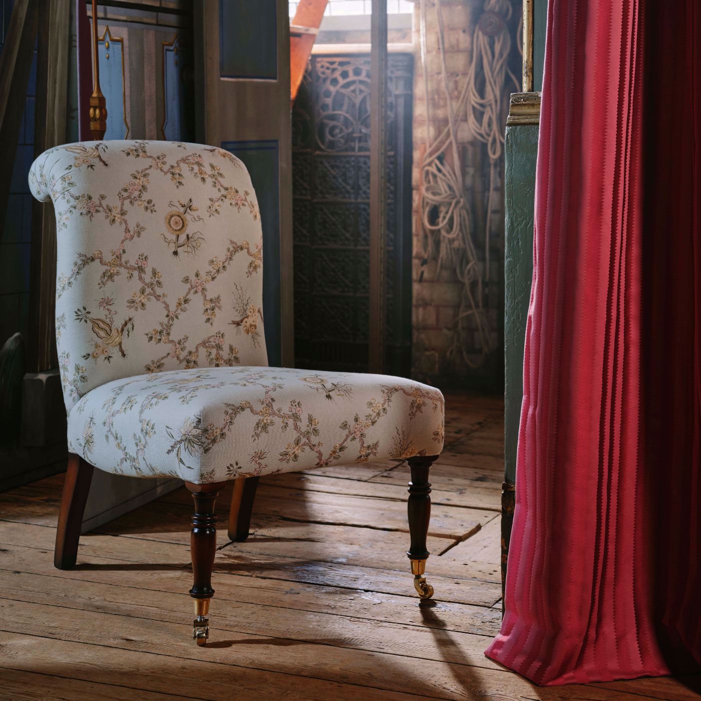 Trelliage Aphrodite/Blush Fabric - Teal - Sanderson