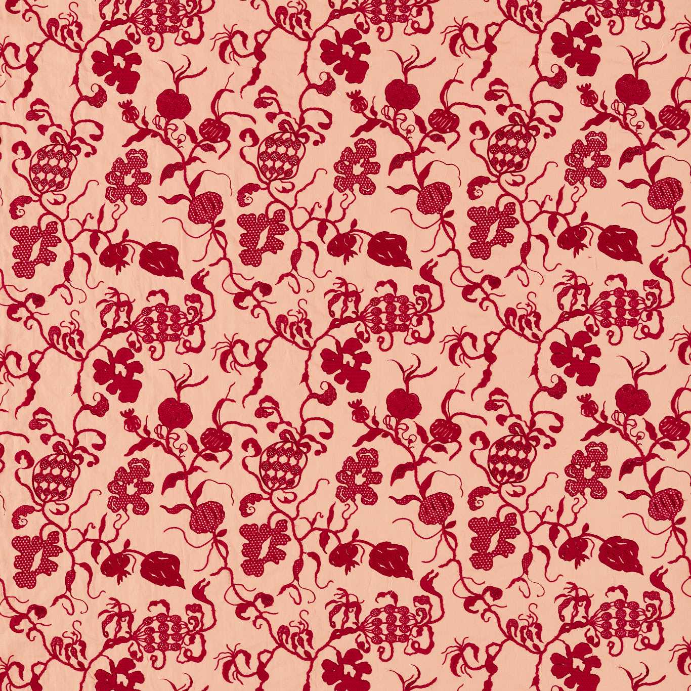Mydsommer Pickings Conch/Madder Fabric - Red - Sanderson