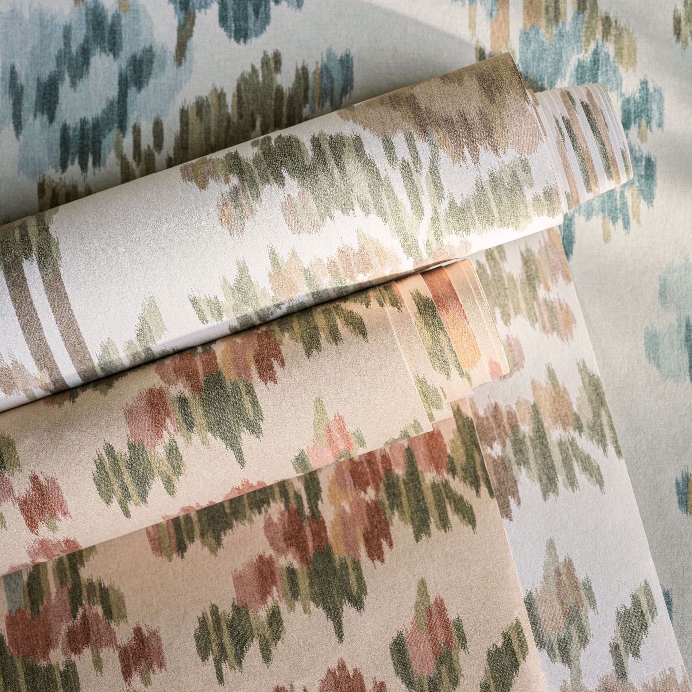 Apothecary Rose Wallpaper