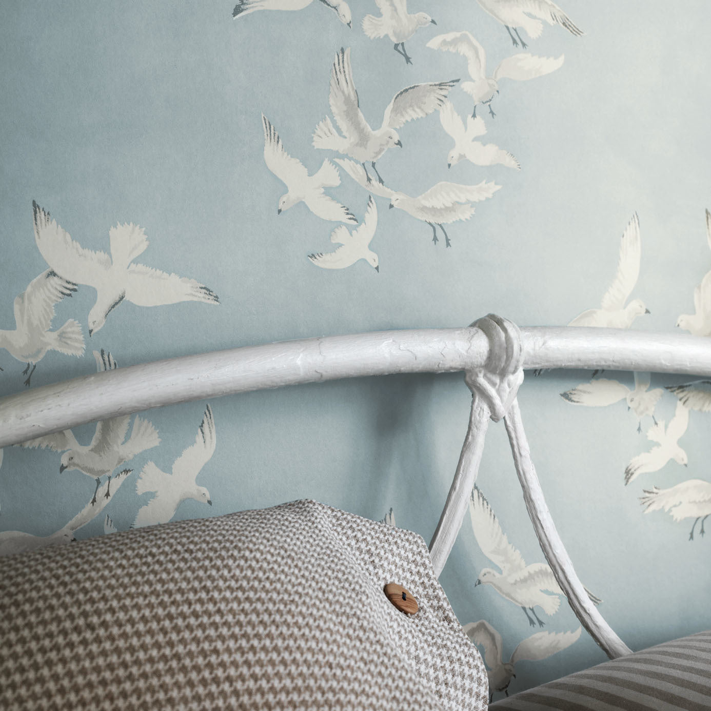 Seagulls Wallpaper - Blue - DVIN214585