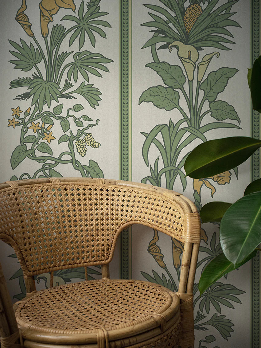 Botanize Heritage 'Palm Green' Room Wallpaper