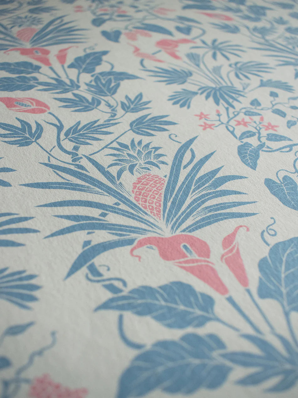 Little Botanize 'Ecru Chintz' Room Wallpaper