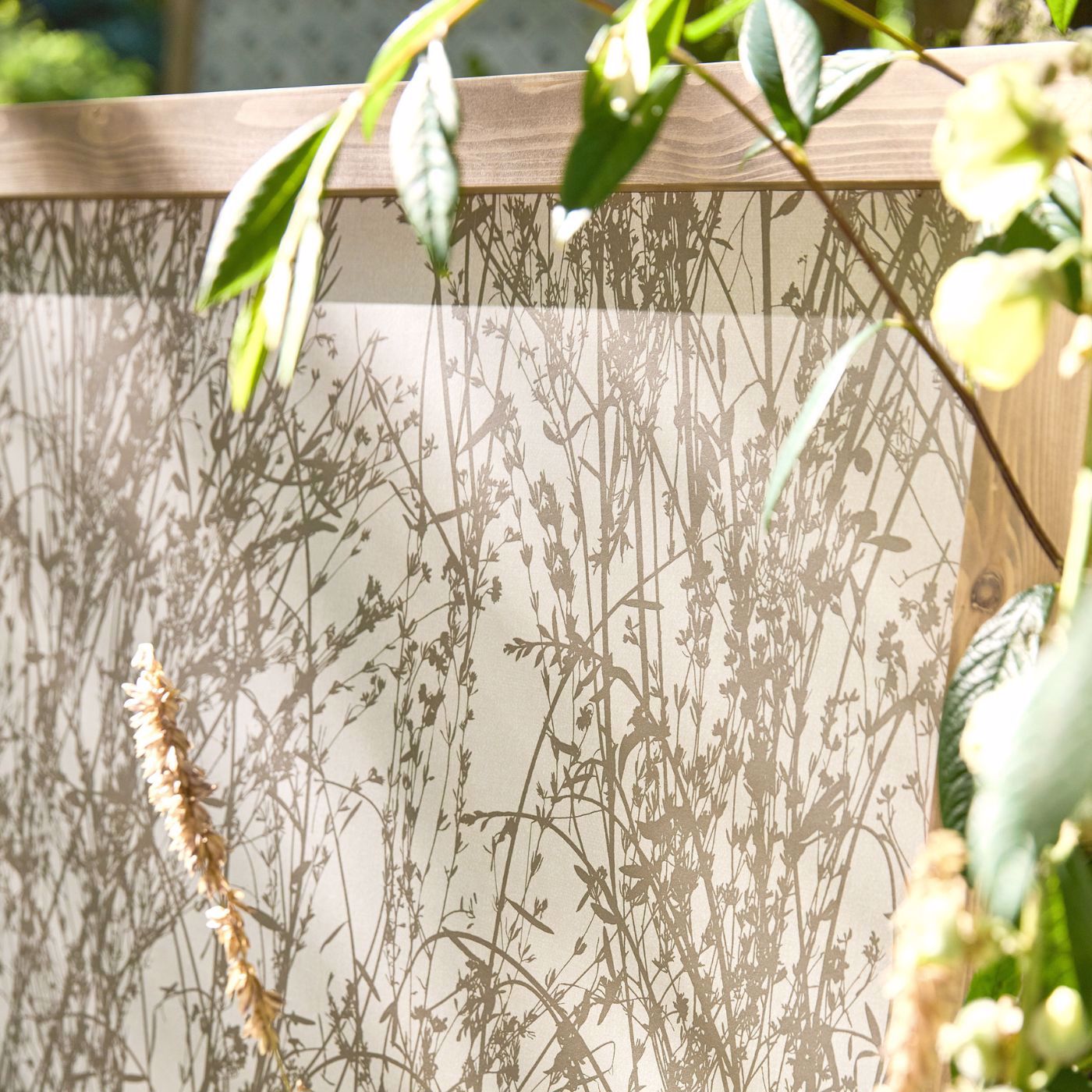 Meadow Canvas Wallpaper - Gilver/Linen - DWOW215693