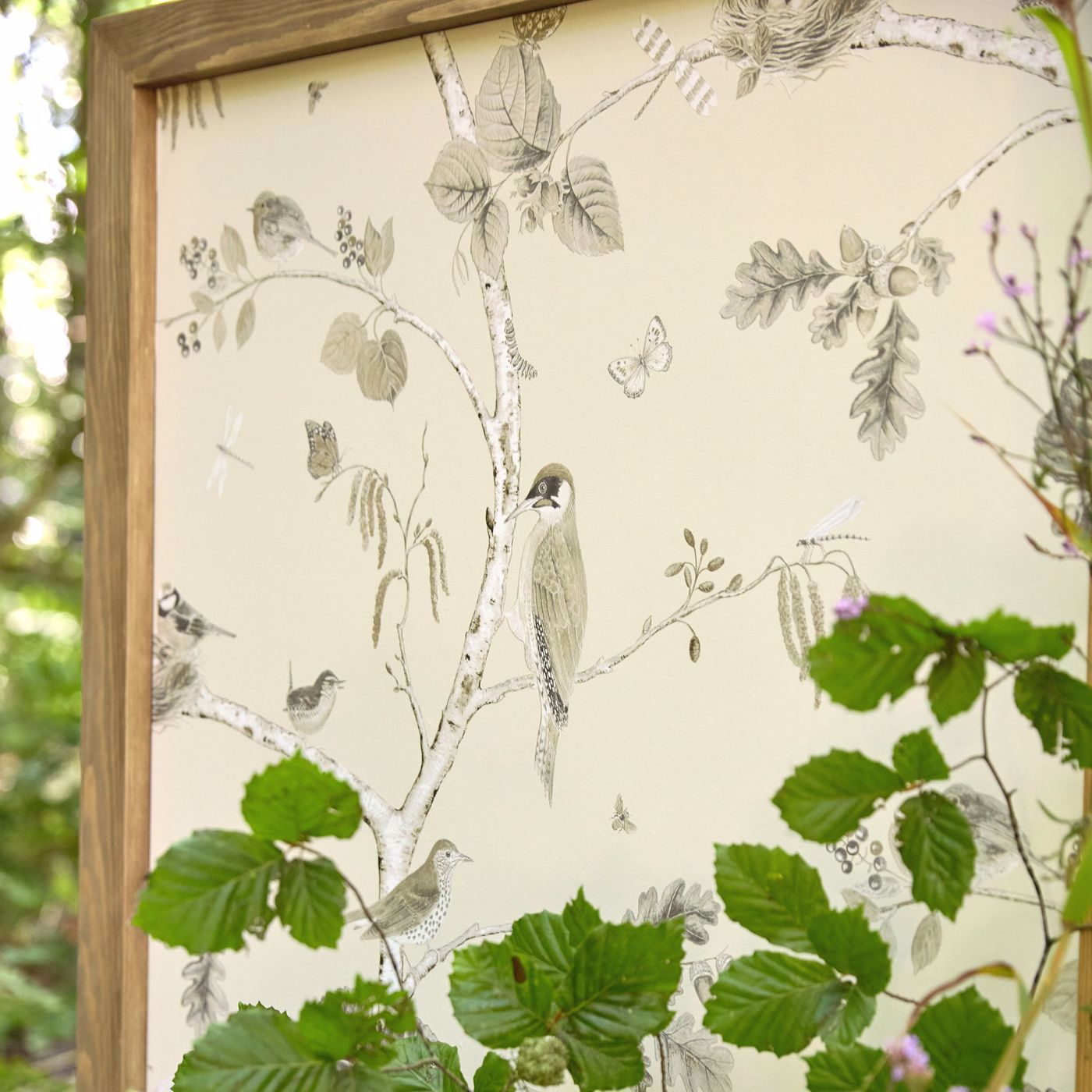 Woodland Chorus Wallpaper - Sepia/Neutral - DWOW215704