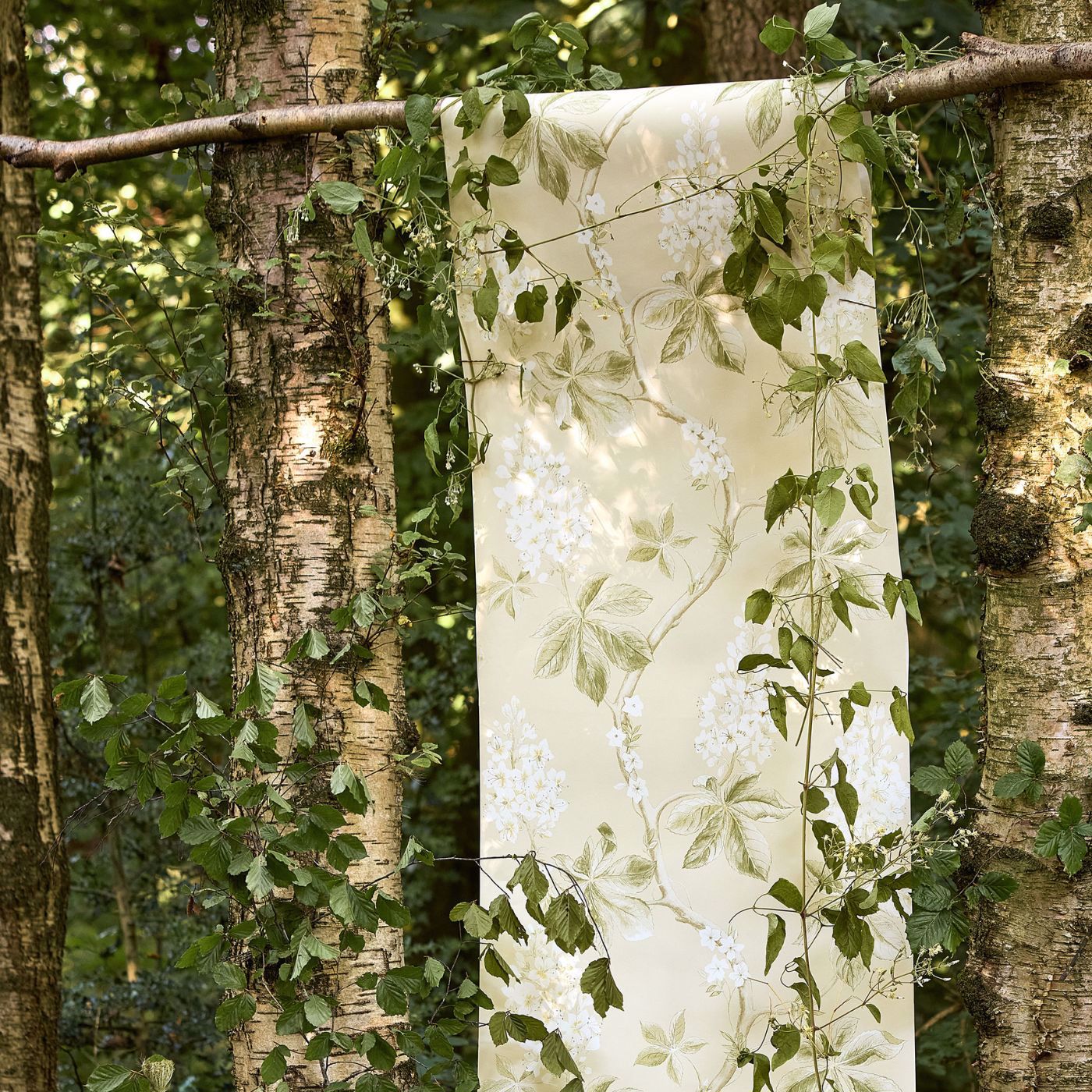 Chestnut Tree Wallpaper - Lemon/Lettuce - DWOW215707
