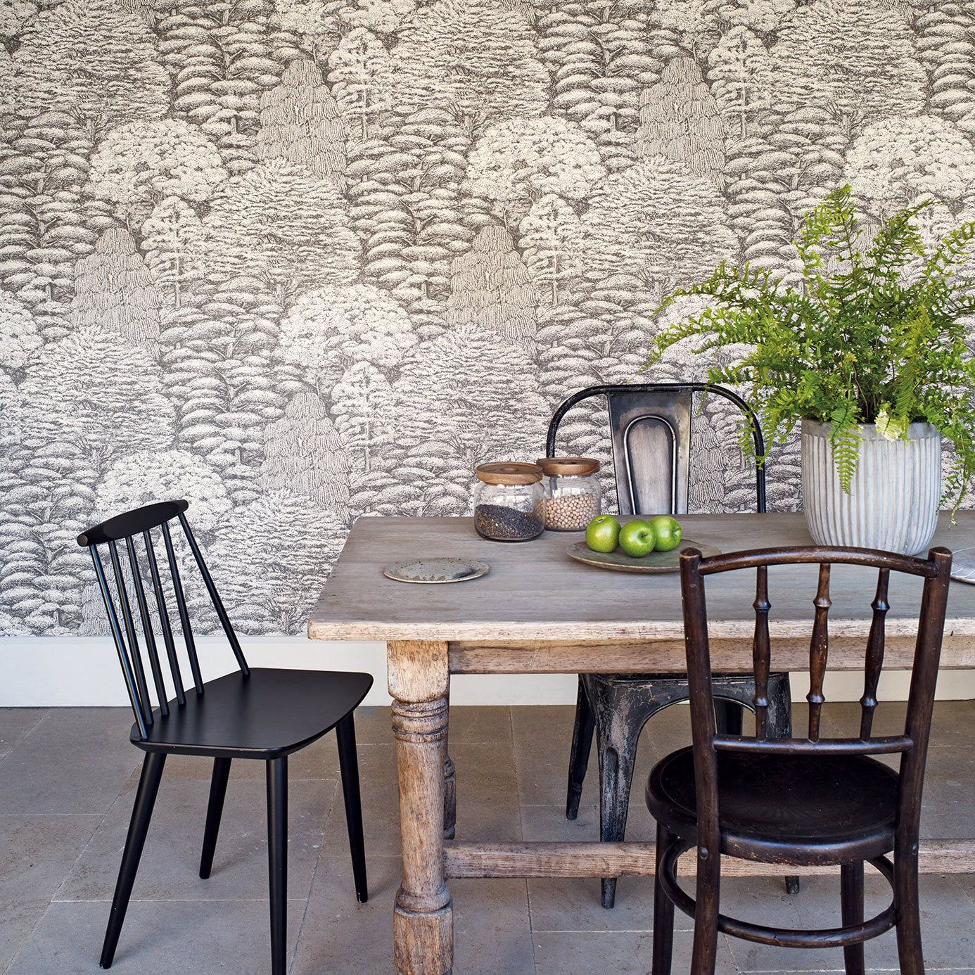 Woodland Toile Wallpaper - Ivory/Charcoal - DWOW215716