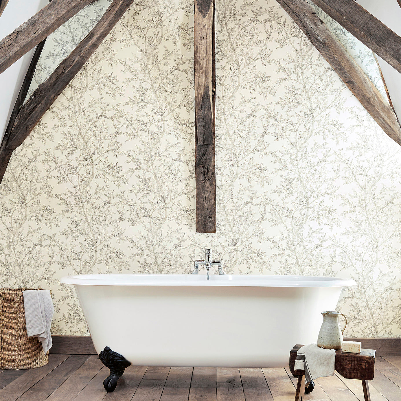 Farthing Wood Wallpaper - Silver - DYSI216612