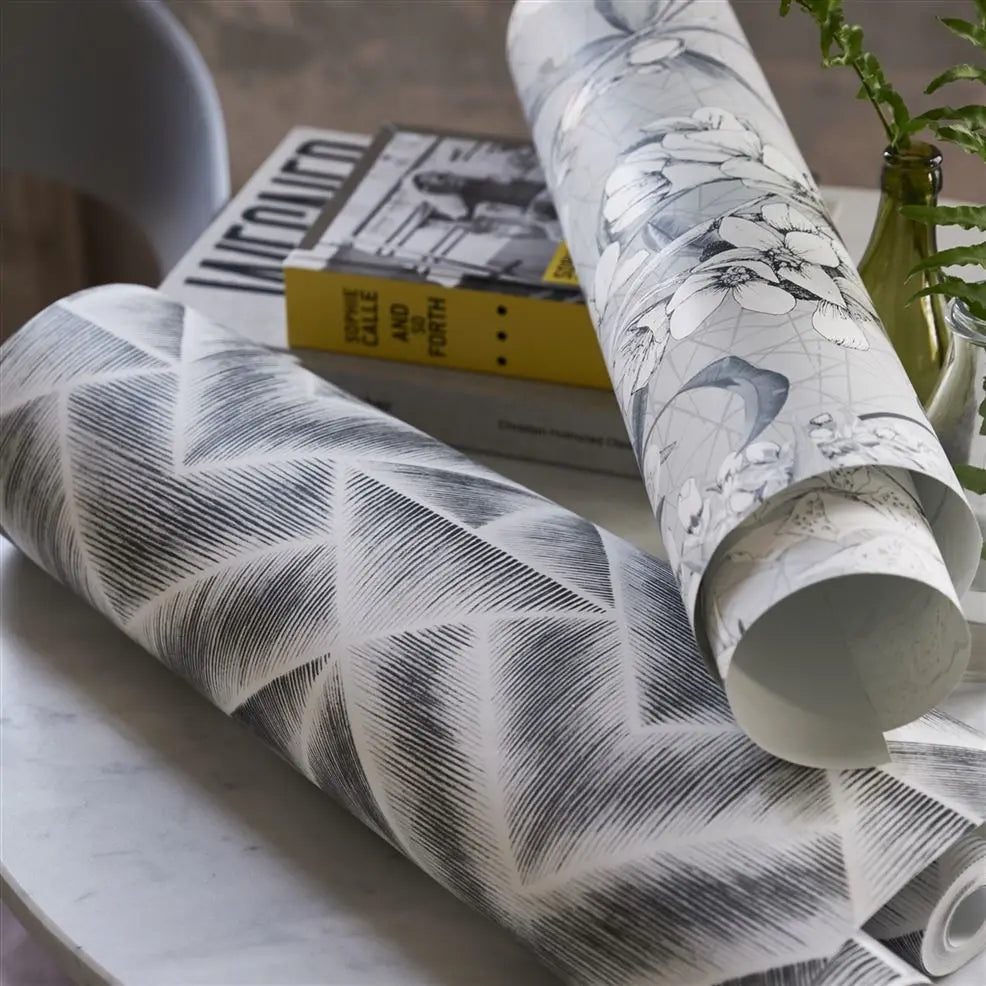 Emilie Wallpaper - Platinum - PDG1050/03 - Designers Guild