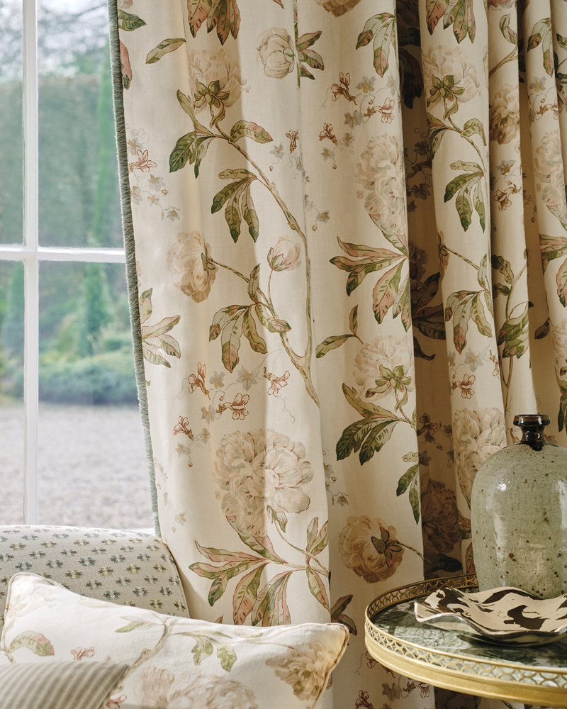 Alloway Fabric - Cream - Colefax and Fowler