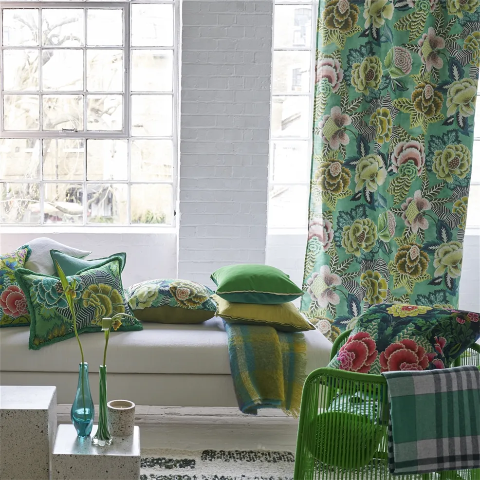 Rose De Damas Jade Room Fabric