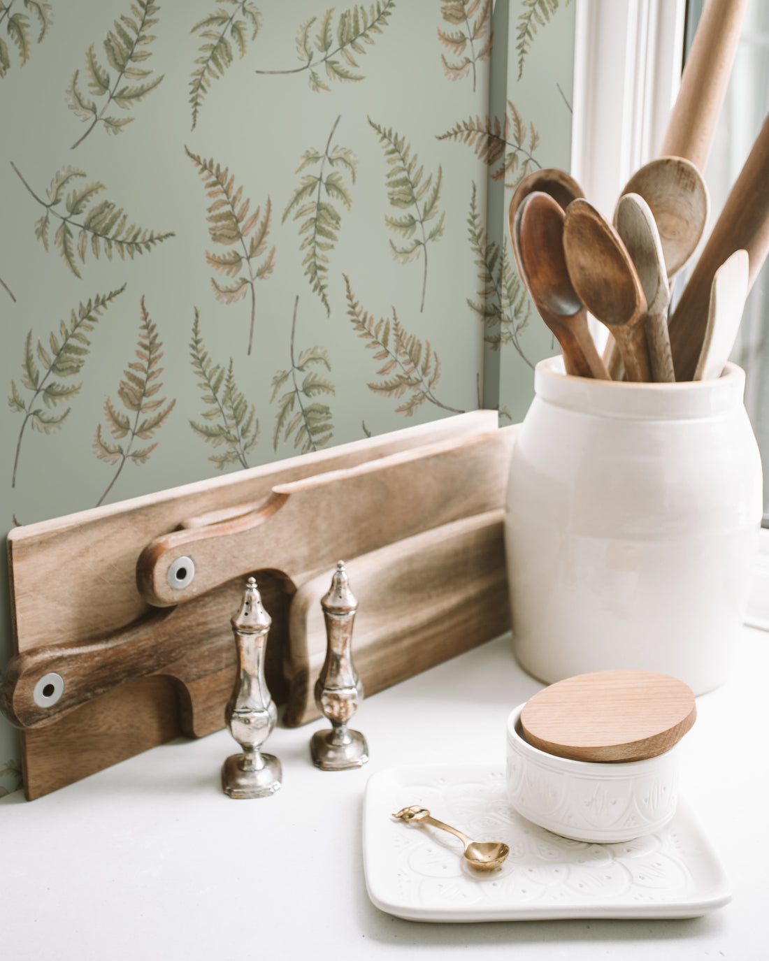 Falling Ferns Wallpaper - Earthy Green - Summer Gray
